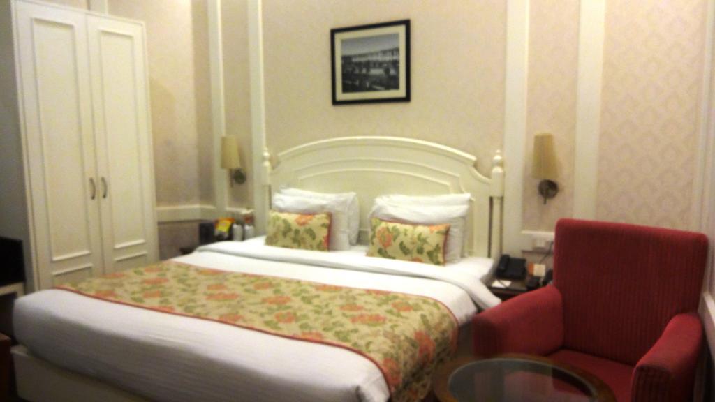 Hotel Bright New Delhi Eksteriør billede